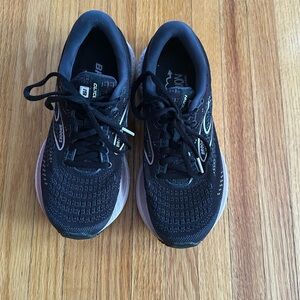 Brooks Glycerin 19 size 6.5